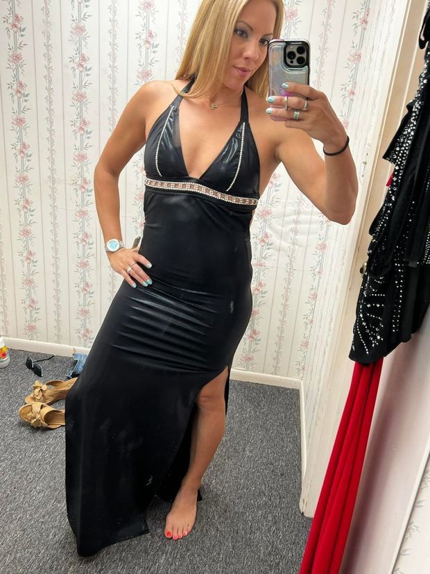 Your Wife has a phone