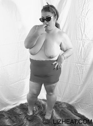 Liz Modeling for a photographer who paid for a Lingerie Modeling Session