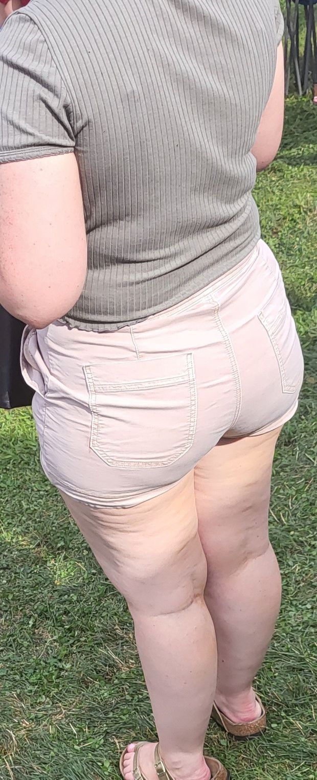 Sexy ass and thighs