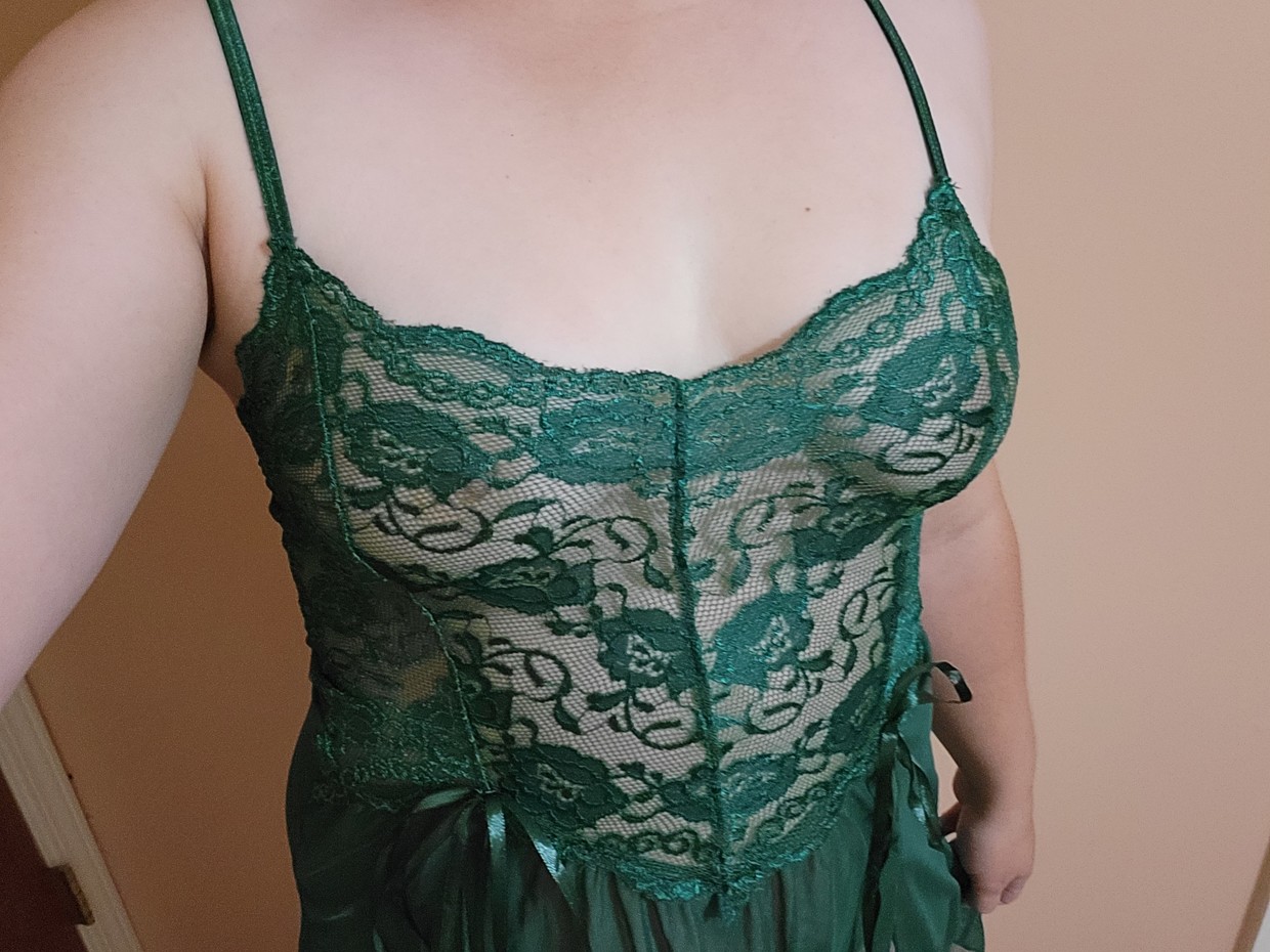 Wonder if he would notice if i was asleep in this when he came home.