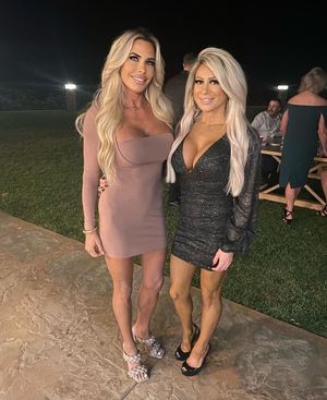 Two bimbo milfs