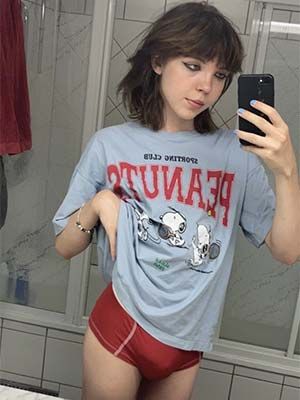 Sur Blanzy 71450 dans la Saône-et-Loire transexuelle de 23 ans qui peut enfin montrer son slip rempli