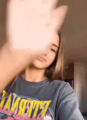 Sexy teen Skylar Mae hot babe