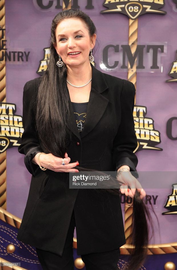 Crystal Gayle 23rd pic.