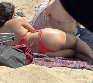 Fine asses out and about