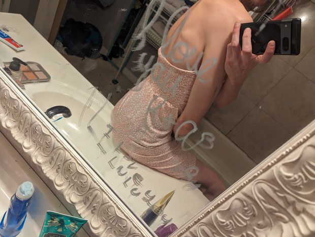 Anyone wanna come lift this sundress and have some fun