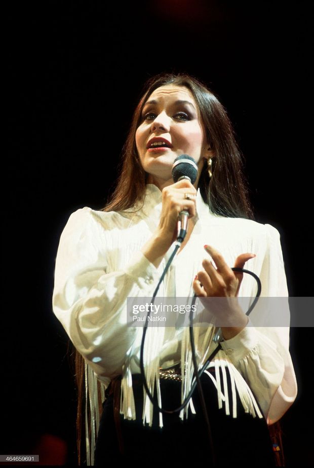 Crystal Gayle 52nd pic.