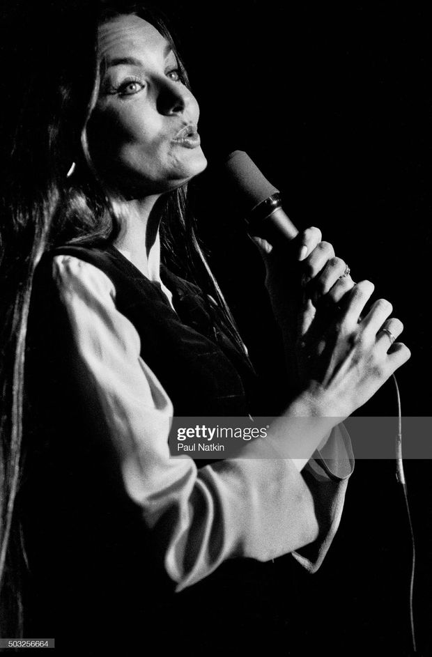 Crystal Gayle 61st pic.