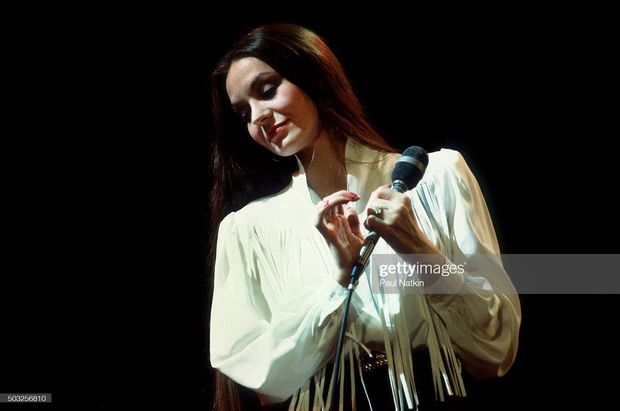 Crystal Gayle 62nd pic.