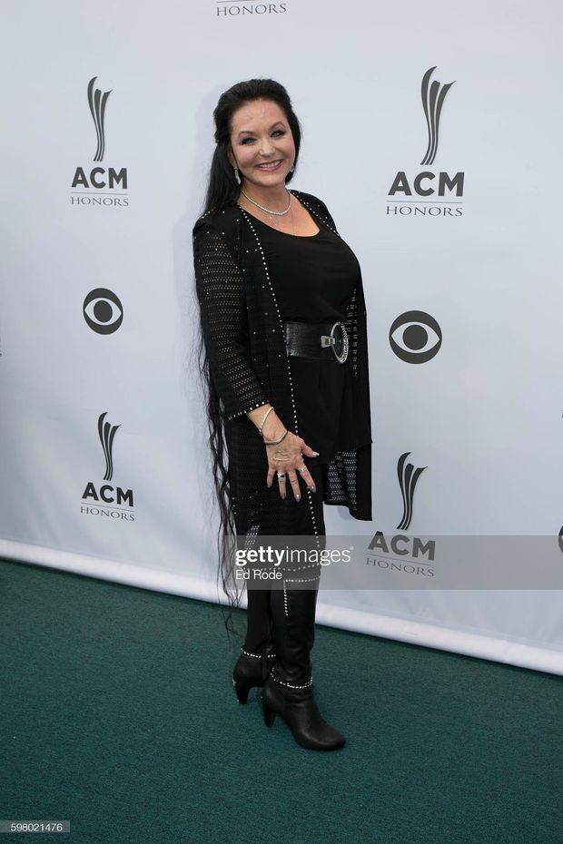 Crystal Gayle 75th pic.