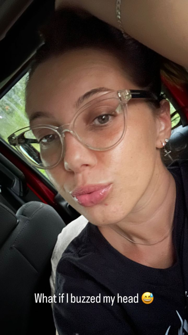 Jenna selfie