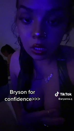 She really likes showing off her tits