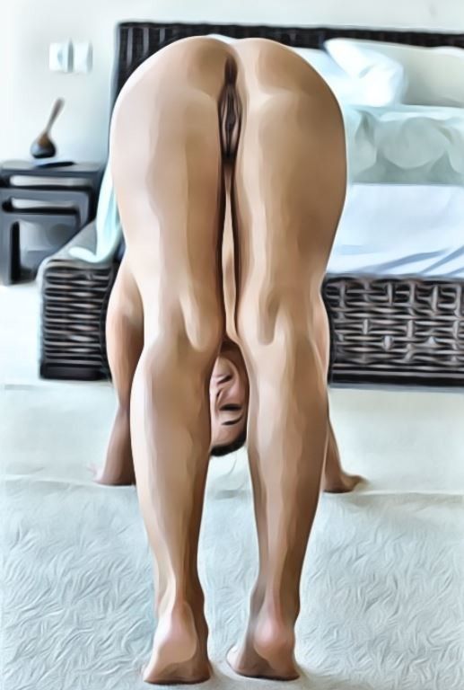 I want to eat sis's cute browneye while she does this