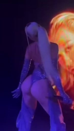 Ema radujko teasing with her ass