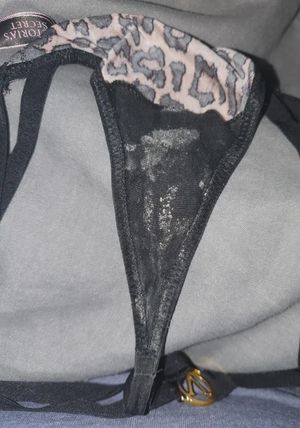 My sister bragging about her "sweet pussy and asshole" like I haven't licked out her salty thong a hundred times