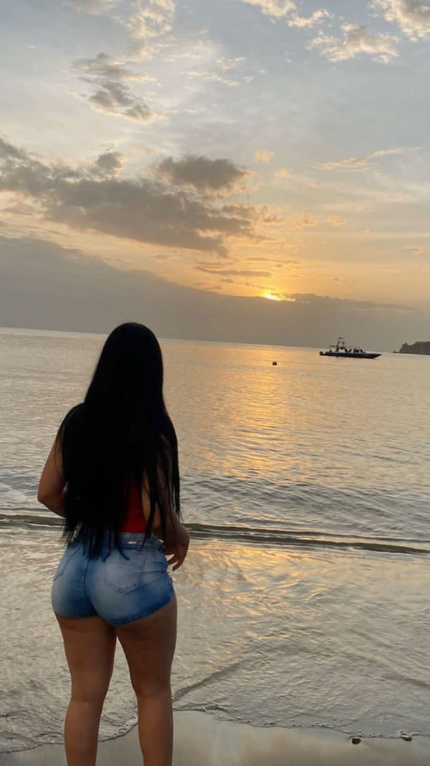 Latina ass