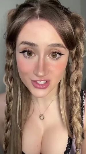 Turn the sound down and imagine facializing her.