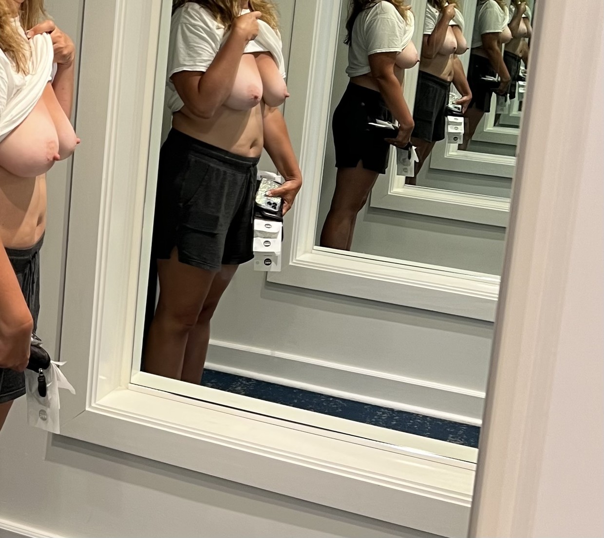 Infinite titties