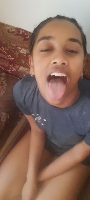 Throatpie ebony teen