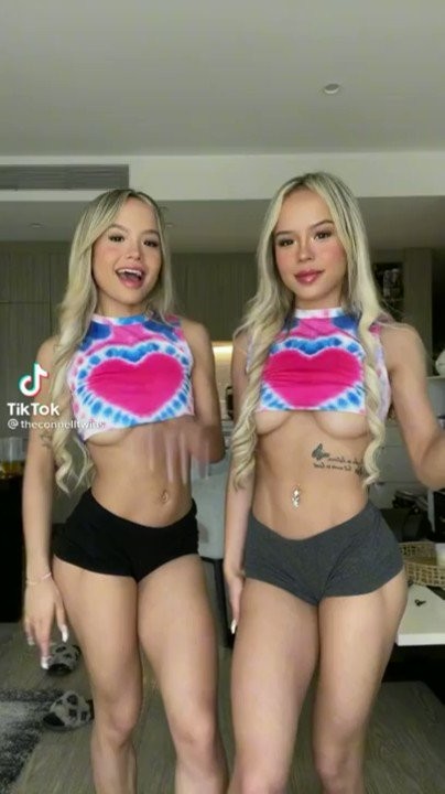 Connell twins