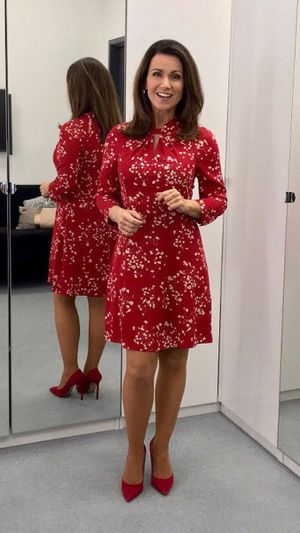 Susanna Reid red dress heels