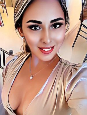 Milf Charlot tooned selfie