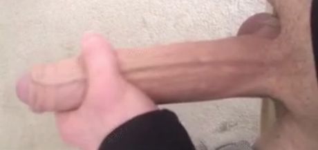 I'm so horny tonight.. Come and help me!