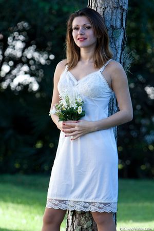 Why oh why did slips go out of fashion? So sexy!