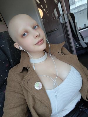 I'd love to glaze her head