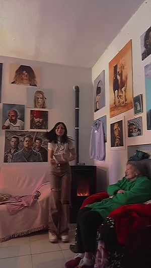 Braless tit jiggle while dancing for t!ktok