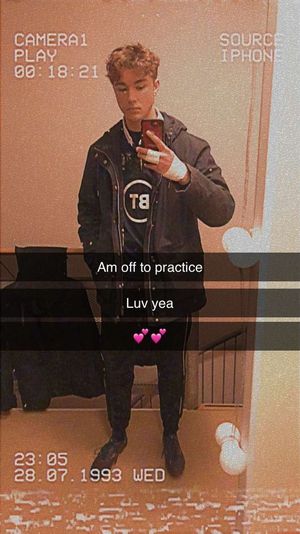 I'd do anything to be fucked rn
