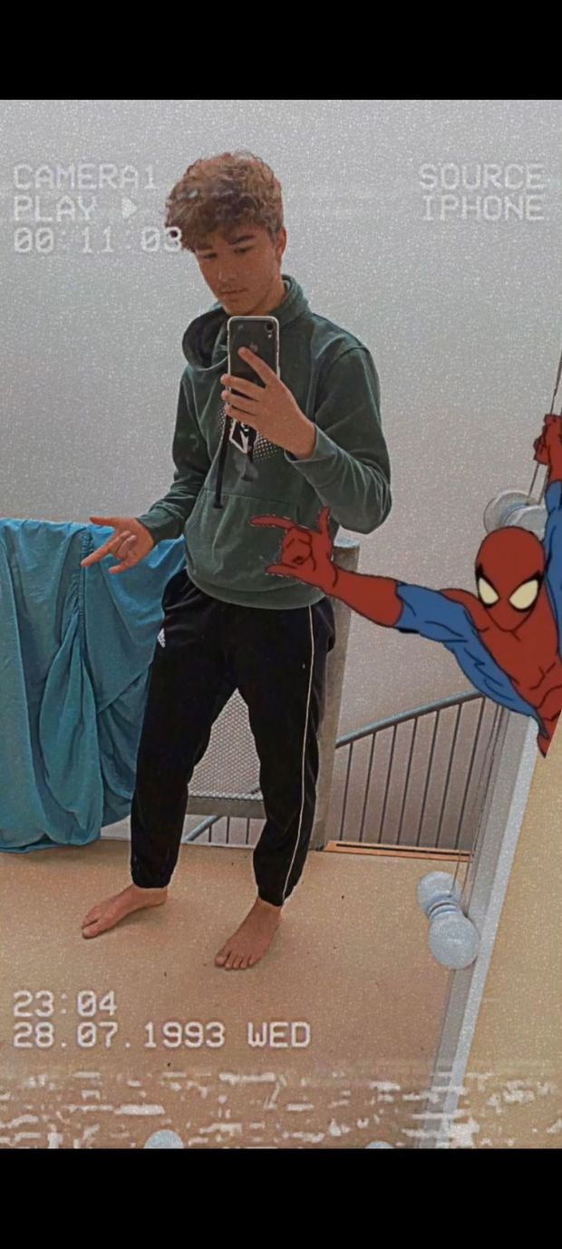 Role-playing to spiderman do i look cute ?