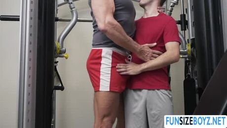 Petite Marcus analed by gym instructor