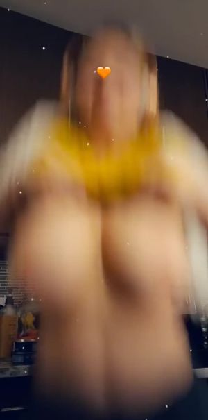 big tits blonde flash