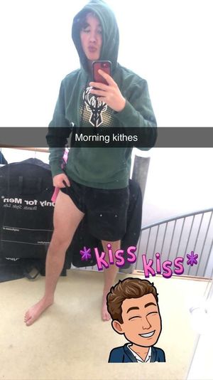 Some thighs for u simps