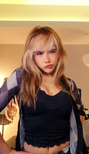 Neekolul (Streamer) - Cute Angry Pout