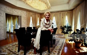 Tammy Wynette 25th pic.