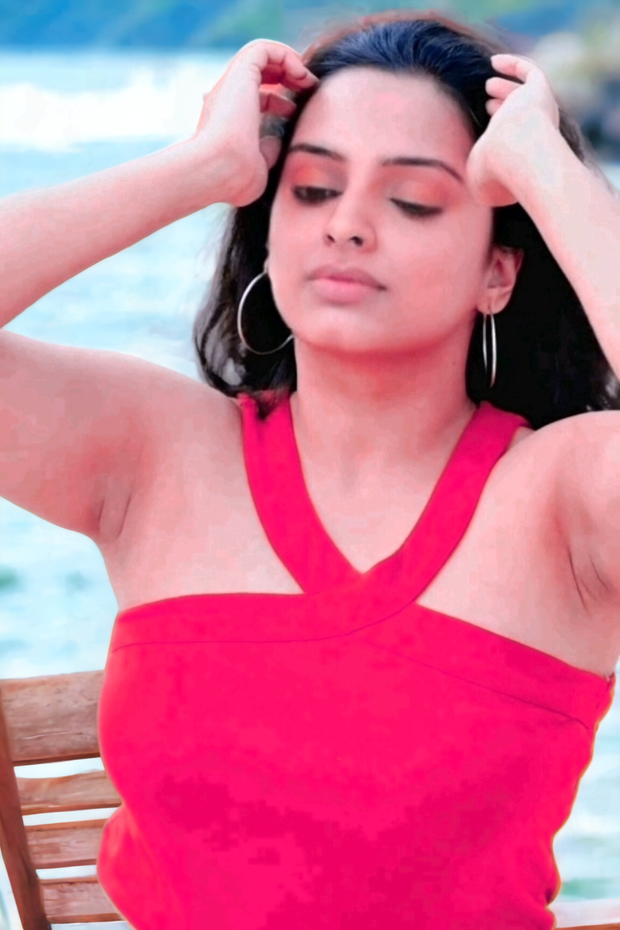 Armpit babe