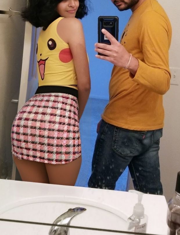 Indian slut making her cuckold bf take her pic for the bull