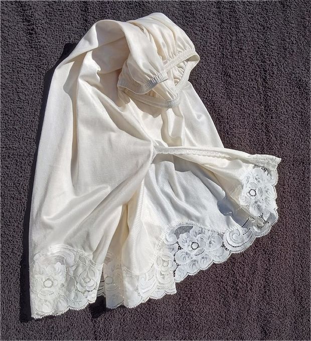 Amy's Gorgeous Mini-Slip!