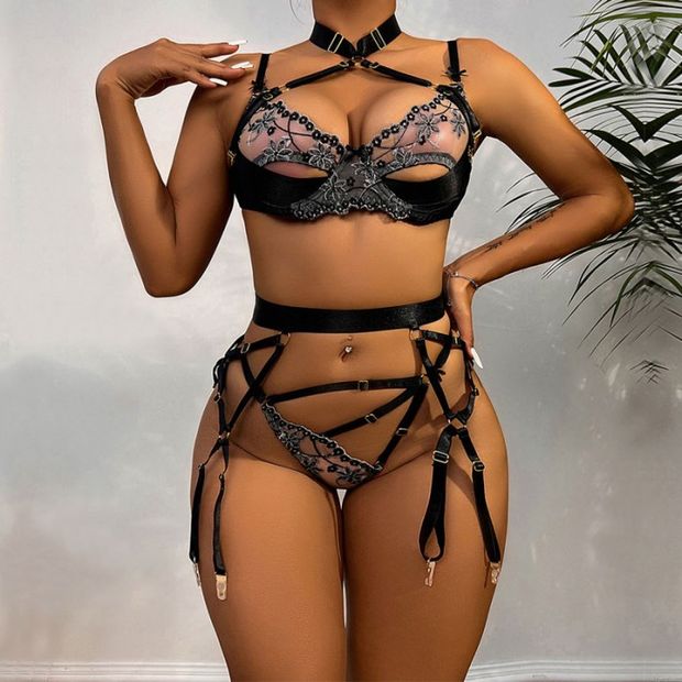 Sexy Blumen bestickte transparente Spleißen komplexe Neckholder Unterwäsche BH Höschen Strumpfgürtel Halsband 4 Stück Frech Damenunterwäsche