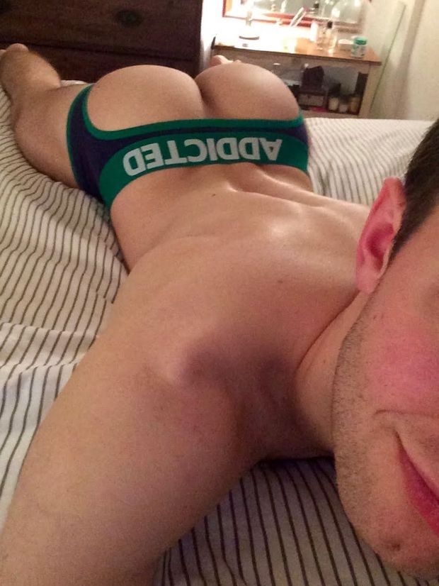 i wanna eat his ass