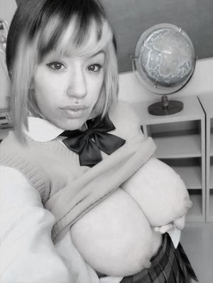 Cosplay teachers pet bw