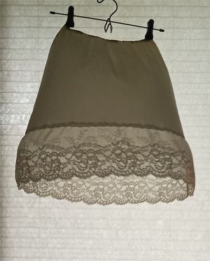 My Very Lacy Vintage Van Raalte Half Slip is So Silky Soft!