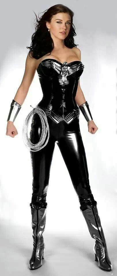 Pretty brunette black latex wonder woman cosplay...