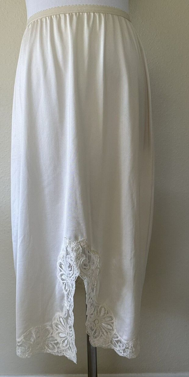 Patty's Shadowline Half Slip