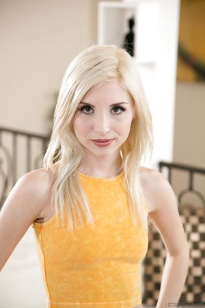 Portfolio F: Piper Perri