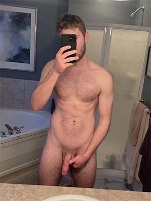 In Centerton, AR I am a 34 yo stud with a growing cock. Small soft but big when hard...