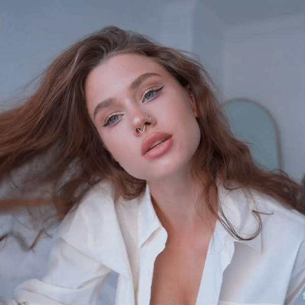 She is so pretty
