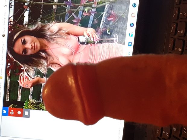 Lil slut want's my cock